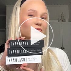 Women sharing their experience with Nanolash